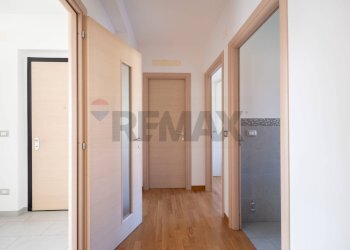 Hall / corridoio - Appartamento Via Arezzo
 
20/B, Maiolati Spontini - foto 15