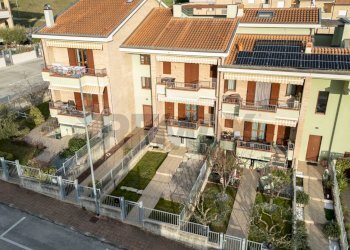 Edificio all\'aperto - Appartamento Via Arezzo
 
20/B, Maiolati Spontini - foto 35