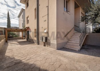 Casa all\'aperto - Appartamento Via Mameli
 
3, Castelbellino - foto 2