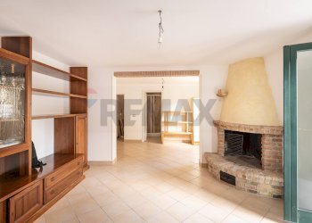 Soggiorno - Appartamento Via Mameli
 
3, Castelbellino - foto 16