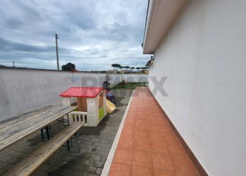 Terrazza - Villa Via Nettunense
 
229, Anzio - foto 11