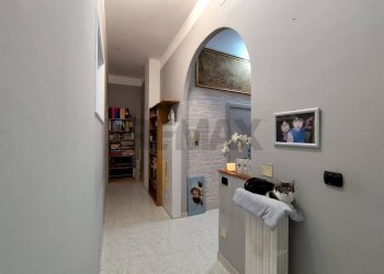 Hall / corridoio - Four-room apartment Via Stradella
 
215, Torino - photo 15