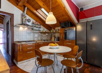Cucina - Three-room apartment Via dell'Asilo
 
11, Usmate Velate - photo 4