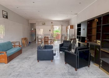 Sala da pranzo - Casa indipendente via Barcellona
 
67, Acireale - foto 2