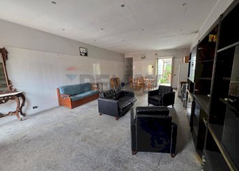 Soggiorno - Casa indipendente via Barcellona
 
67, Acireale - foto 8