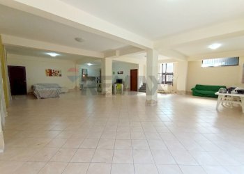 Ricezione / Lobby - Locale Commerciale via Garro
35, Tremestieri Etneo - foto 12