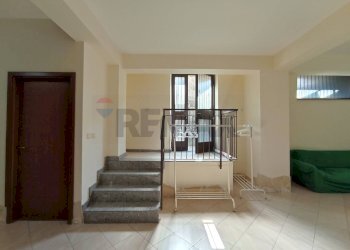 Ricezione / Lobby - Locale Commerciale via Garro
35, Tremestieri Etneo - foto 18