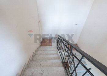 Scale - Appartamento VIA VITTORIO EMANUELE II
 
1, Gravina di Catania - foto 27