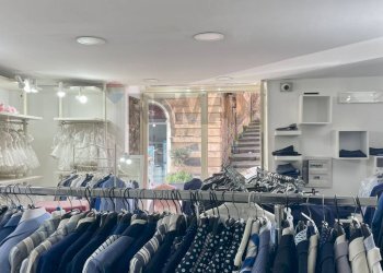 Cabina armadio - Locale Commerciale Corso Savoia
 
14, Acireale - foto 15