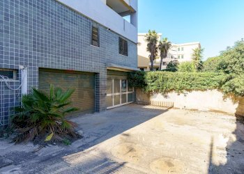 Terrazza - Magazzino Via De Caprio
 
35, Siracusa - foto 5