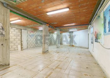 Parcheggio - Magazzino Via De Caprio
 
35, Siracusa - foto 18