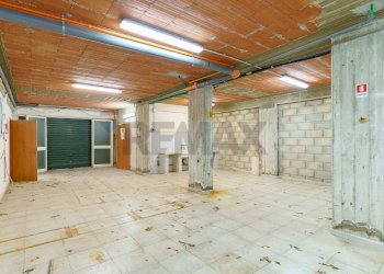 Parcheggio - Magazzino Via De Caprio
 
35, Siracusa - foto 20