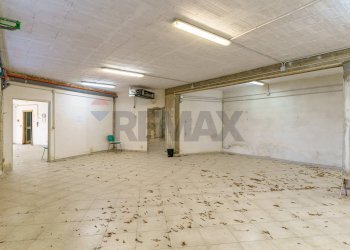 Parcheggio - Magazzino Via De Caprio
 
35, Siracusa - foto 31