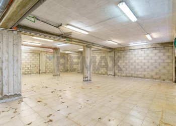 Parcheggio - Magazzino Via De Caprio
 
35, Siracusa - foto 32