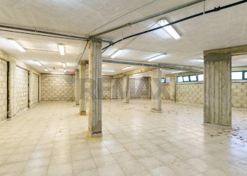 Parcheggio - Magazzino Via De Caprio
 
35, Siracusa - foto 39