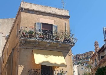 Edificio all\'aperto - Appartamento Via Sesto Pompeo
 
16, Taormina - foto 3
