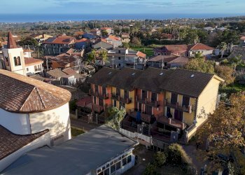 Edificio all\'aperto - Villa a Schiera via torretta
 
227, Acireale - foto 6