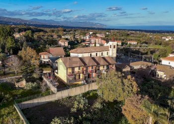 Casa all\'aperto - Villa a Schiera via torretta
 
227, Acireale - foto 7