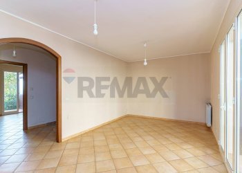 Stanza vuota - Villa a Schiera via torretta
 
227, Acireale - foto 13