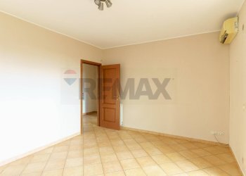 Stanza vuota - Villa a Schiera via torretta
 
227, Acireale - foto 20