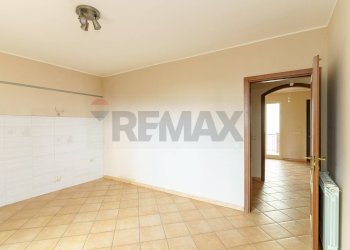 Stanza vuota - Villa a Schiera via torretta
 
227, Acireale - foto 21