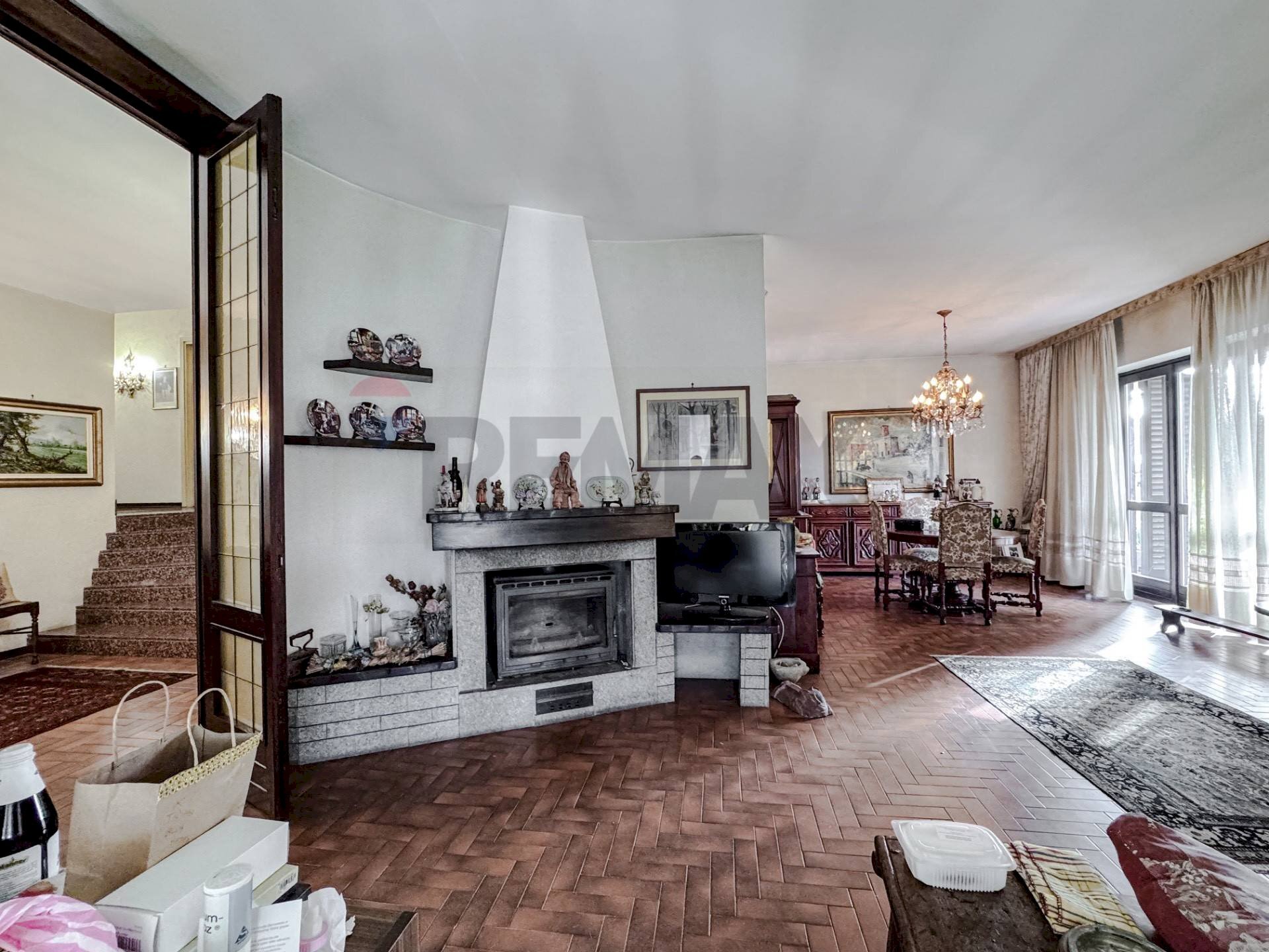 Sala da pranzo - Villa Strada della Vignola
 
10, Palestro - foto 3