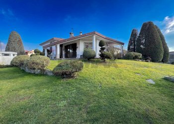 Casa all\'aperto - Villa Strada della Vignola
 
10, Palestro - foto 2