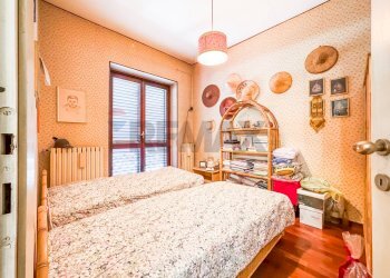 Camera / camera da letto - Villa Strada della Vignola
 
10, Palestro - foto 20