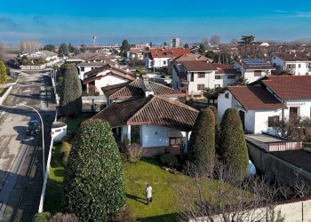 Casa all\'aperto - Villa Strada della Vignola
 
10, Palestro - foto 33