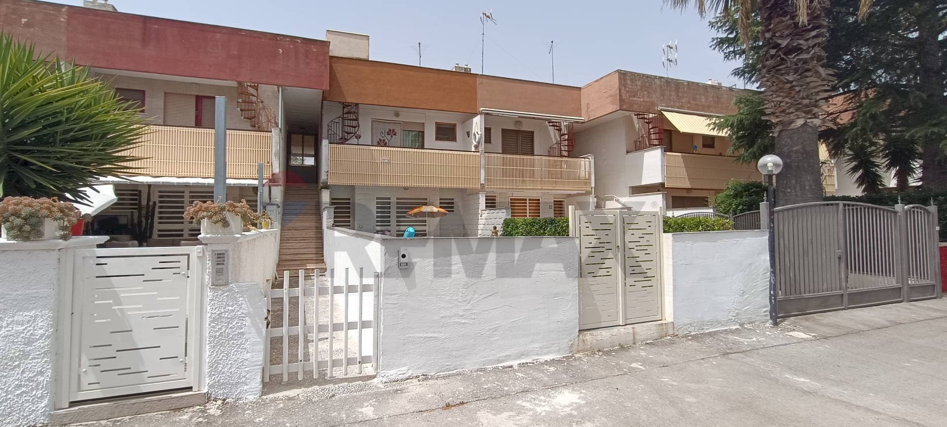 Edificio all\'aperto - Trilocale via Libeccio
 
28, Manfredonia - foto 2