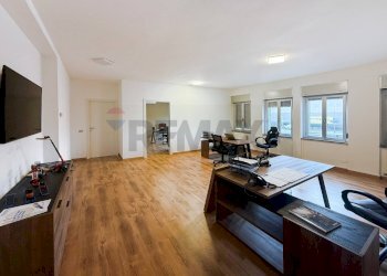 Sala da pranzo - Capannone VIA DI VITTORIO
47, Peschiera Borromeo - foto 8