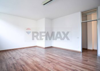 Stanza vuota - Capannone VIA DI VITTORIO
47, Peschiera Borromeo - foto 18