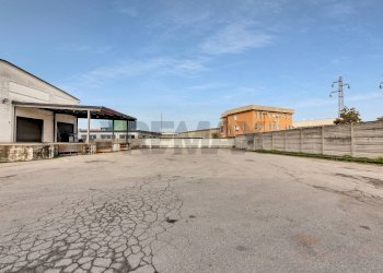 Terrazza - Capannone VIA DI VITTORIO
47, Peschiera Borromeo - foto 29