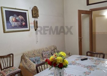 Sala da pranzo - Trilocale via torino
 
23, Floridia - foto 9