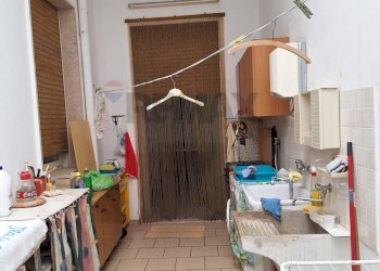 Cucina - Trilocale via torino
 
23, Floridia - foto 18