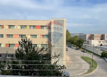 Edificio all\'aperto - Bilocale Caserta - foto 10