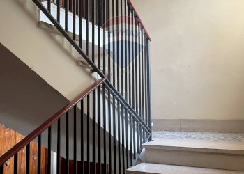 Scale - Bilocale Caserta - foto 40