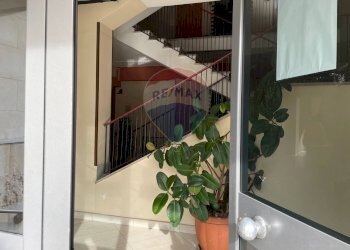 Scale - Bilocale Caserta - foto 42