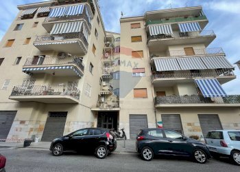Edificio all\'aperto - Bilocale Caserta - foto 44