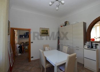 Sala da pranzo - Quadrilocale Savona - foto 1