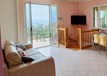 Sala da pranzo - Casa semi indipendente Via Fossati
 
110, Cipressa - foto 20