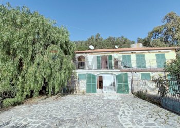 Casa all\'aperto - Casa semi indipendente Via Fossati
 
110, Cipressa - foto 36