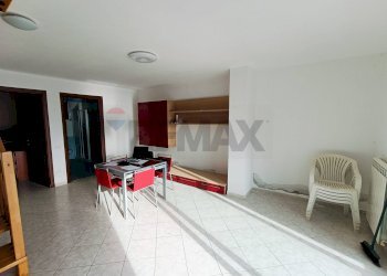 Sala da pranzo - Casa semi indipendente Via Fossati
 
110, Cipressa - foto 11