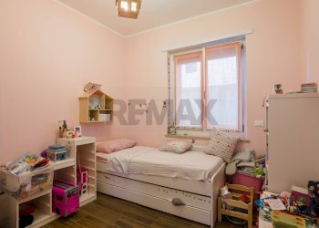 Camera da letto - Semi-detached house via IV Novembre
 
27, Buttigliera Alta - photo 9