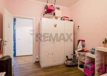 Camera da letto - Semi-detached house via IV Novembre
 
27, Buttigliera Alta - photo 10