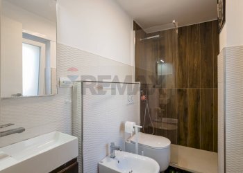 Bagno - Semi-detached house via IV Novembre
 
27, Buttigliera Alta - photo 20