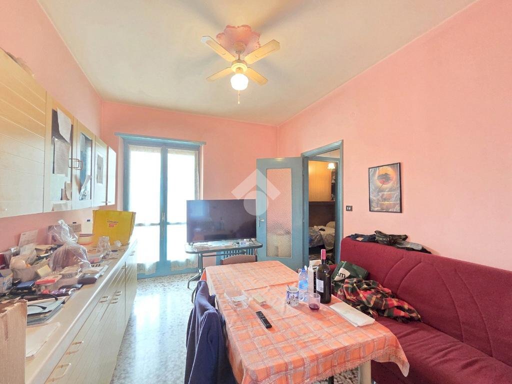 Four-room apartment Via Enrico Toti, Alpignano - photo 2