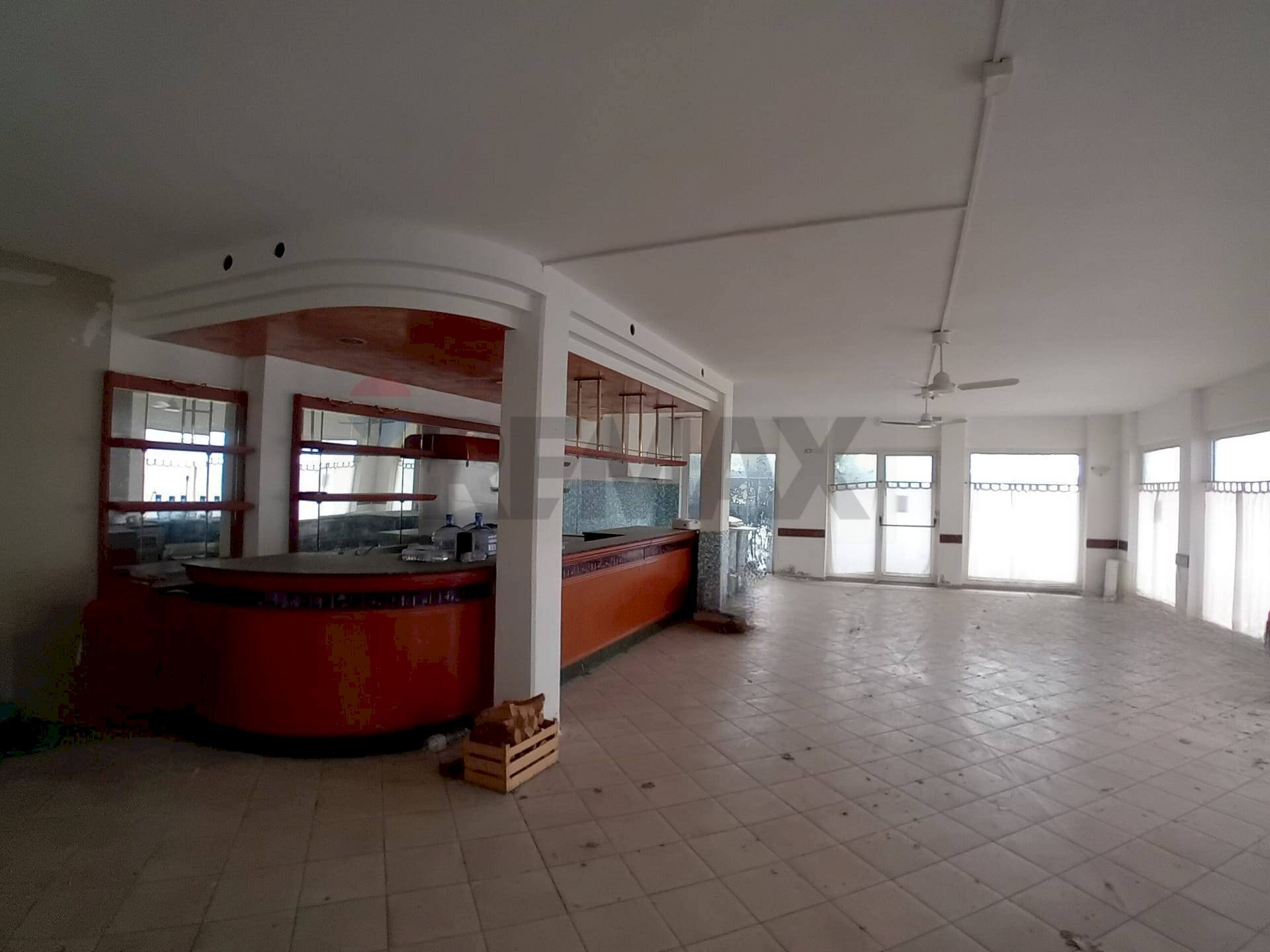 Stanza vuota - Bar Tavola Calda - Fredda Via Leonardo
 
84, Ravenna - foto 2