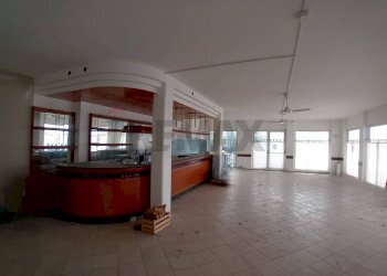 Stanza vuota - Bar Tavola Calda - Fredda Via Leonardo
 
84, Ravenna - foto 2