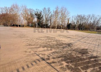 Giardino - Locale Commerciale via Giulotto, Pavia - foto 3